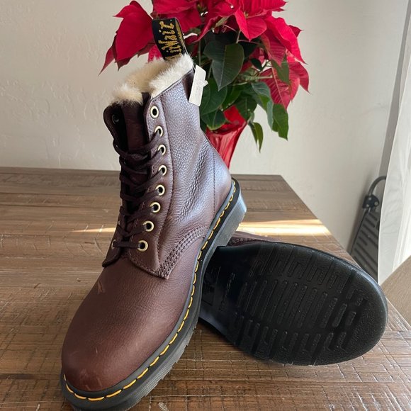 Dr. Martens 1460 Pascal Fur Lined Unisex Brown Leather Boots - Picture 3 of 6